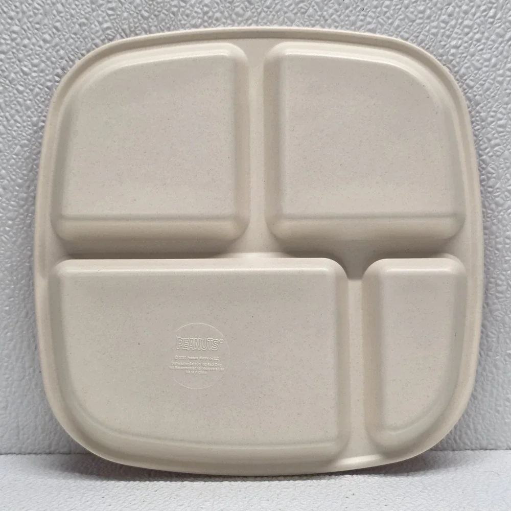 2020 Peanuts Worldwide LLC Set Of 2 Melamine Divided Plates Pizza Fries Cake